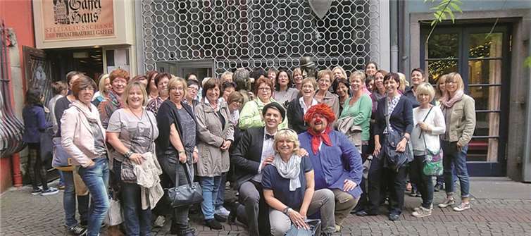 Die Löfer Möhnen hatten sichtlich viel Spaß in Köln! privat