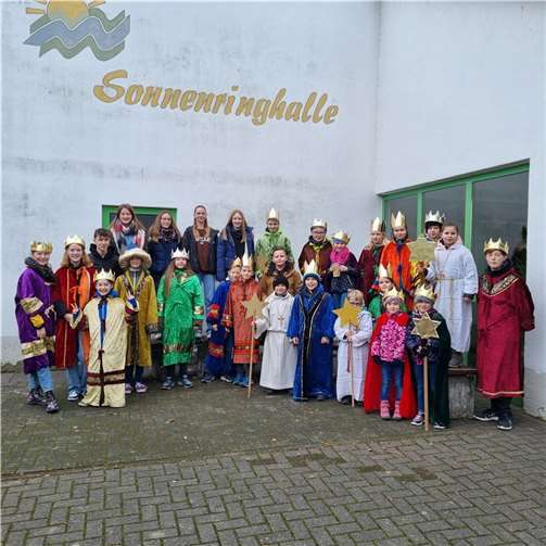 Die Löfer Sternsinger. Foto: Claudia Göbel