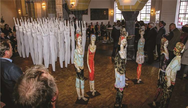 Die „Lotterweiber“ von Dorothee Rothbrust regten die Sinne und Diskussionen an. EP