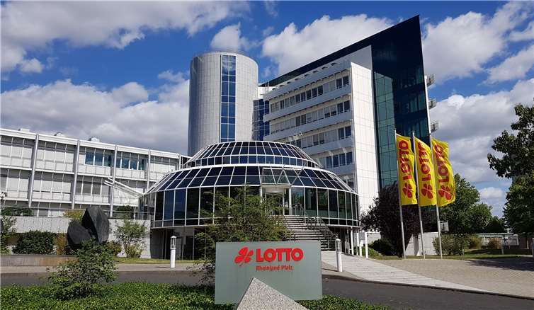 Die Lotto Rheinland-Pfalz GmbH hat ihren Sitz in Koblenz. Mit 930 Annahmestellen in Rheinland-Pfalz ist Lotto der größte Filialist im Land.Foto: KH