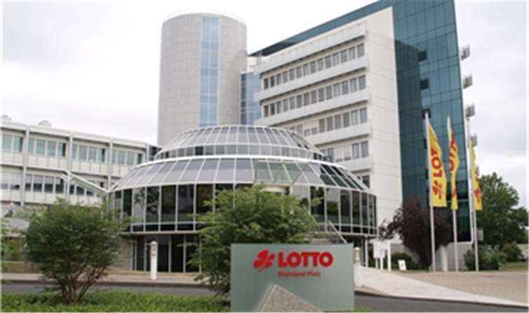 Die Lotto-Zentrale in Koblenzhatte zu ihrem ersten Tag der offenen Tür eingeladen.