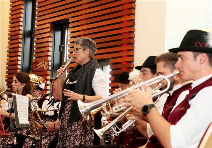 Die Lustigen Eifelländer mit Monika Feuser Gesang.