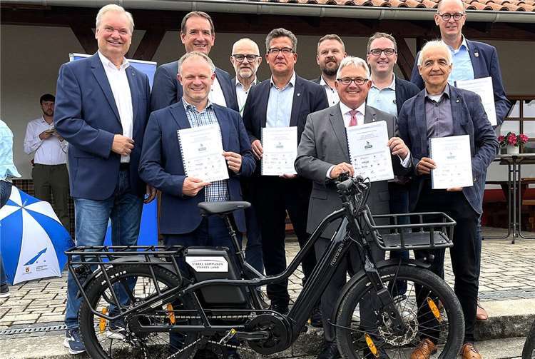 Neue Perspektiven für Radpendler in Rheinland-Pfalz Die Machbarkeitsstudie für Pendler-Radroute Koblenz–NRW wurde vorgestellt. Foto: VG Vallendar / Mario Orlovic