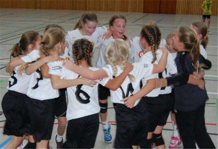 Die Mädchen des TV Welling holten sich souverän den Sieg.Tina Gaugler