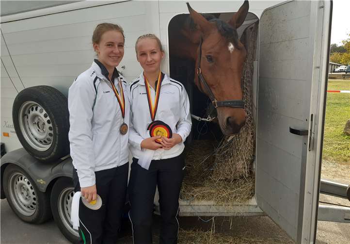 Die Mädchen sind sehr zufrieden mit ihren Leistungen. Foto: privat