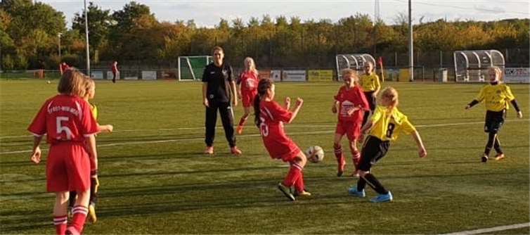 Die Mädels vom RW Merl zeigten keine Anpassungsschwierigkeiten.