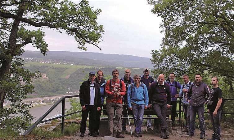 Die Männersportgruppe bei ihrer Rheinsteigwanderung.privat