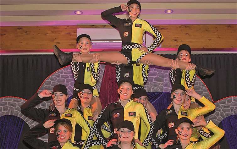 Die Magic Dancers zeigen Jahr für Jahr tolle Schautänze in der Karnevalszeit.privat