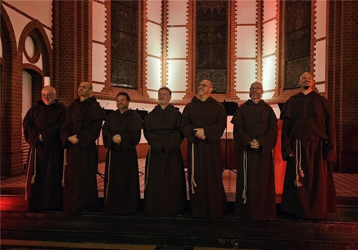 Die Magic Gregorian Voices. Quelle: Miro Live UG