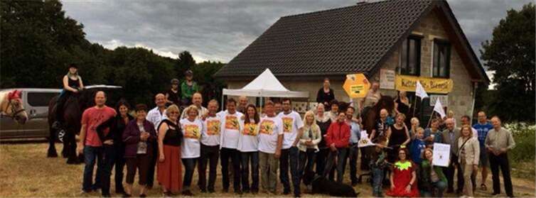 Die Mahnwache an der ImkereiPrivat