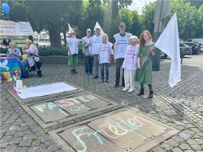 Die Mahnwache in Cochem. Quellen: Quäker