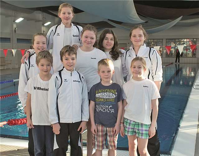 Die Mannschaft beim LüRa Nachwuchsschwimmen. privat