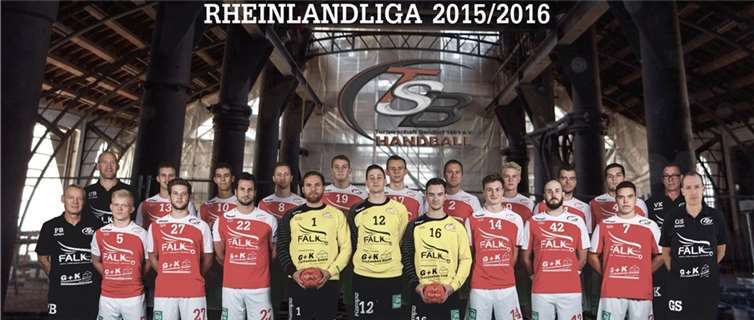 Die Mannschaft der Falken.privat