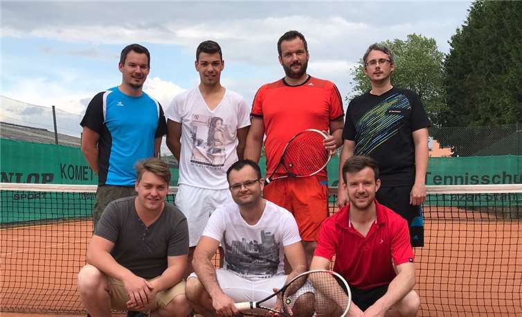 Die Mannschaft der Herren: v.li. Sebastian Krell, Jan Moritz, Stefan Moritz, Thorsten Noll, Christoph Manderbach, Stefan Stein und Mario Nieß. privat