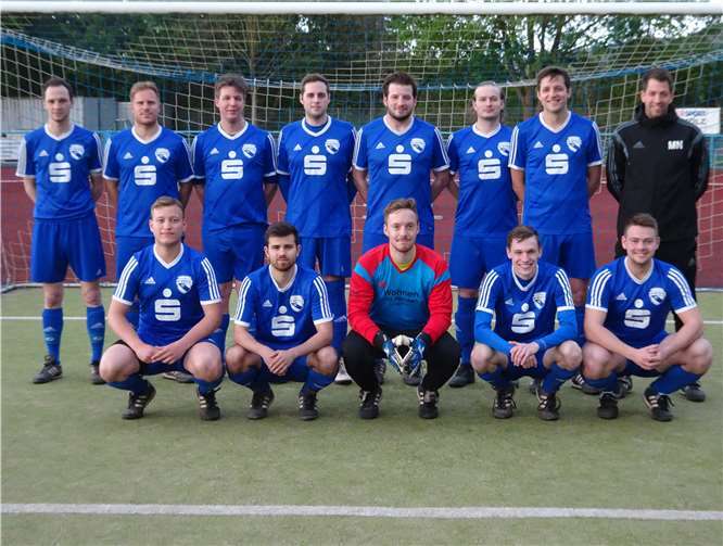 Die Mannschaft der SG Nettetal I steht vor einem Umbruch. Einige Akteure waren bereits in den letzten Wochen, wenn überhaupt, nur sporadisch mit von der Partie. Studienmäßig und beruflich bedingt, wird das Team die neue Saison mit einer sehr veränderten Besetzung angehen. Ein Prüfstein „auf Herz und Nieren“ steht zum Saisonfinale bevor: man tritt beim SC Saffig an, der mit einem Heimsieg in die Kreisliga A aufsteigt.Foto: privat