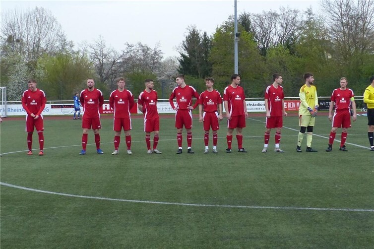 Die Mannschaft der SG Niederzissen/Wehr vor dem Spiel gegen die SGL Heimersheim