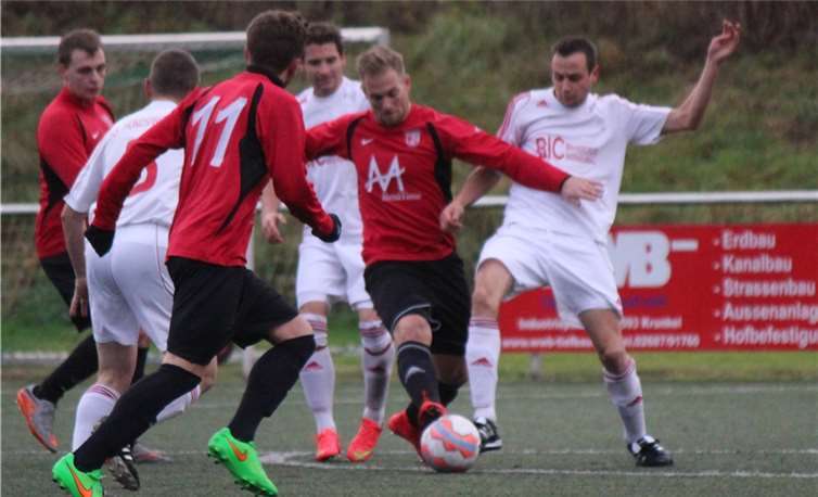 Die Mannschaft des SG Puderbach gegen die SG Hundsangen.Ulrike Puderbach