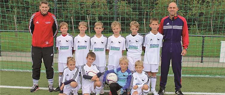 Die Mannschaft des SV Rot-Weiß Merl – E II-Junioren. Privat