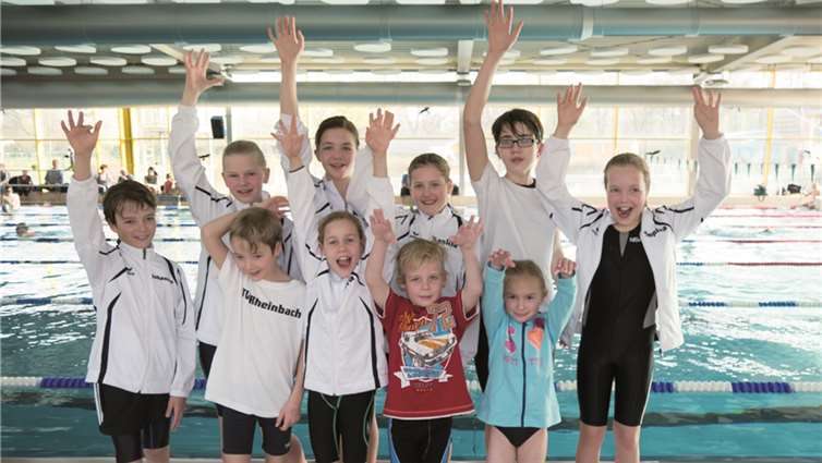 Die Mannschaft freut sich über die erreichten Leistungen. privat