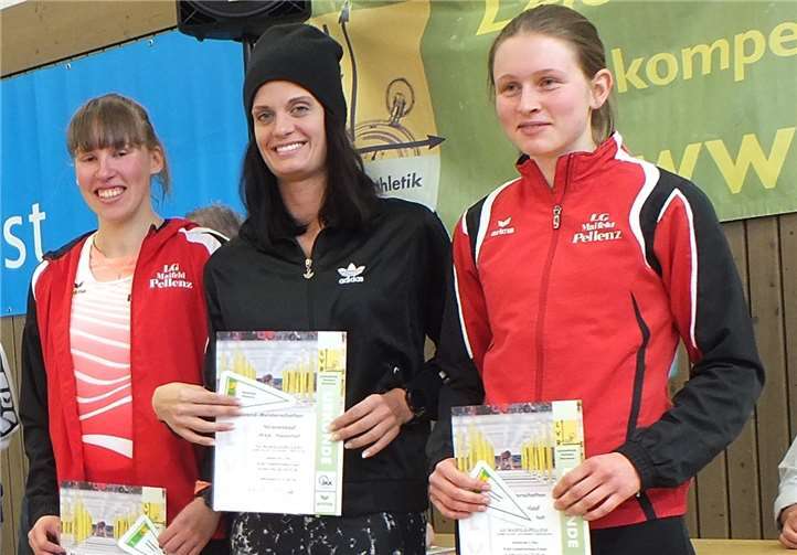 Die Mannschaftswertung entschieden (von links) Sandra Teller, Christine Zeni und Jana Krämer für sich.Foto: privat