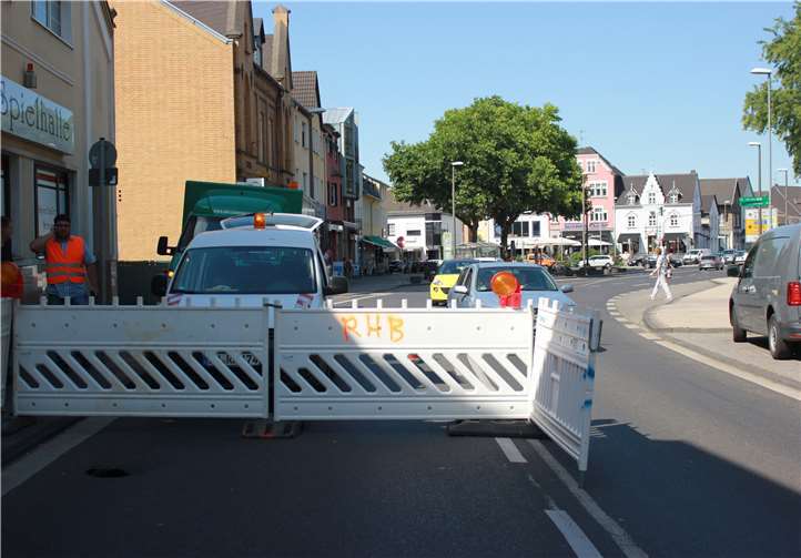 Die Martinstraße ist aktuell halbseitig gesperrt. Stadt Rheinbach