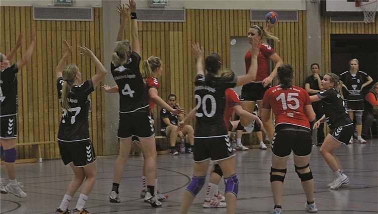 Die Meckenheimerinnen kämpften und gewannen das Spiel. privat