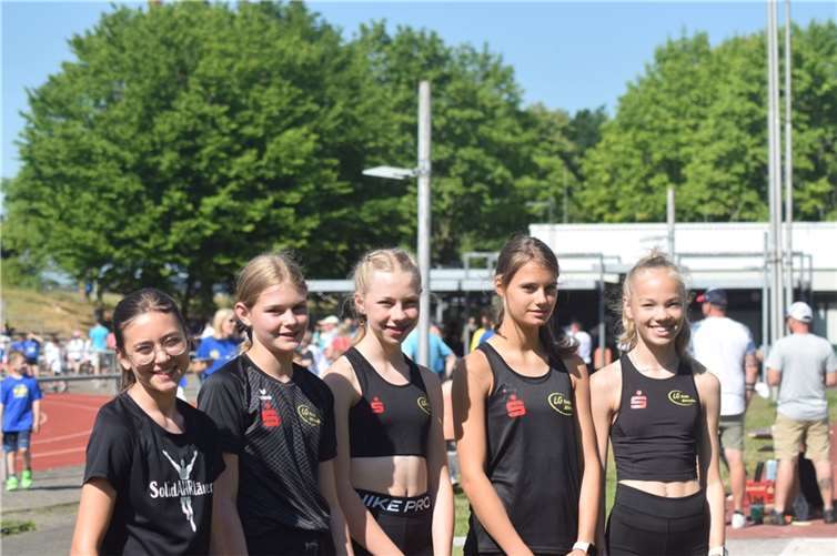 Die Mehrkampf Athletinnen aus Dernau und Sinzig unter der LG Kreis Ahrweiler Flagge, zeigten beim Mehrkampfsportfest in Diez, was sie draufhaben. Foto: privat