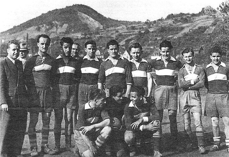 Die Meistermannschaft 1952/53.