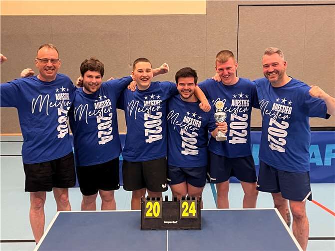 Die Meistermannschaft 2023/2024 bilden folgende Spieler: Stephan Rippel / Nick Wittmer / Michael Hundeborn / Emilio Rippel / Guido Josten / Thilo Gilles / Luca Weckbecker. Quelle: TTG Nettetal