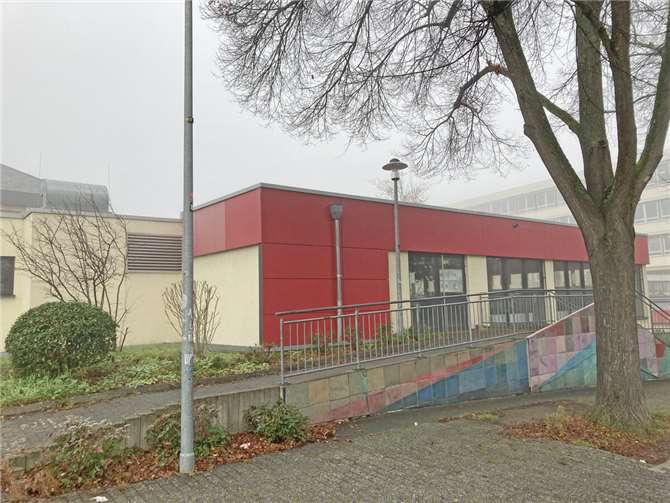 Die Mensa des Bertha-von-Suttner-Gymnasiums in Andernach wird bis Mitte Februar zurückgebaut.  Foto: Kreisverwaltung MYK