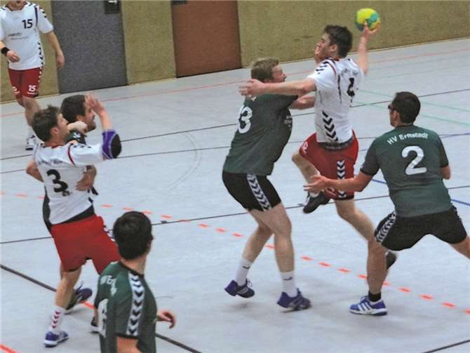 Die Merler Handballer kämpften um jedes Tor. privat