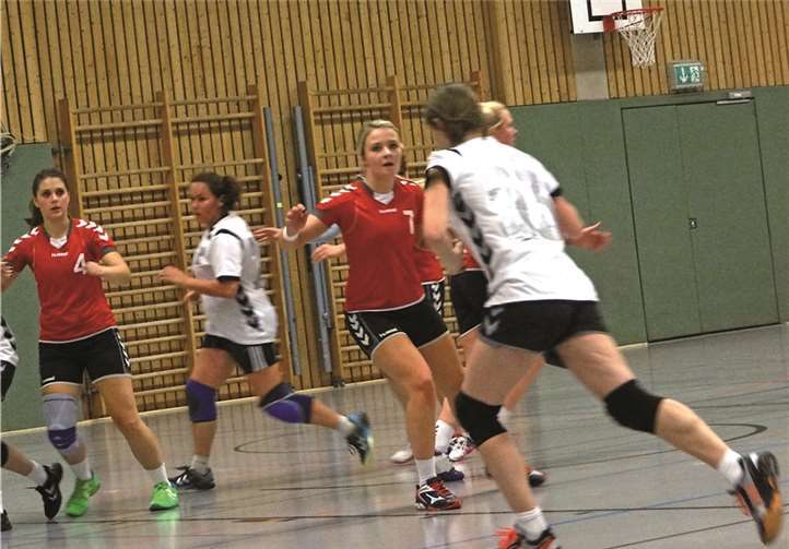Die Merler Spielerinnen schafften mit etwas Glück den Einzug in Runde zwei des Kreispokals.privat