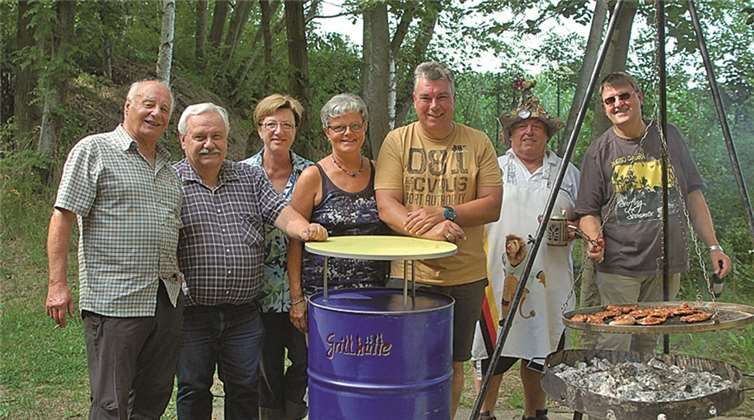 Die Merzbacher hatten in diesem Jahr die Aufgabe das Grillfest zu organisieren. Für das leibliche Wohl war bestens gesorgt.