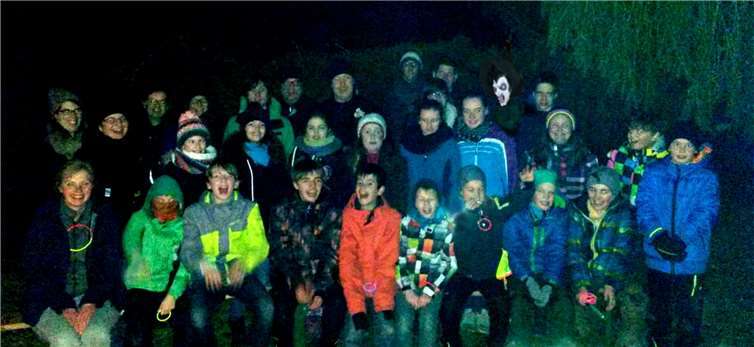 Die Messdiener nach einer spannenden Nachtwanderung rund um den Hochstein.privat