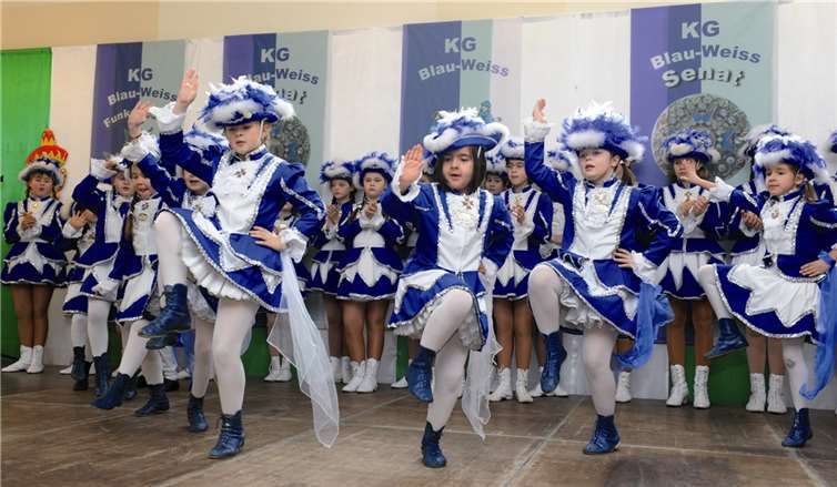 Die Minifunken zeigten ihr Können bei der Kindersitzung im Pfarrhaus. FIX