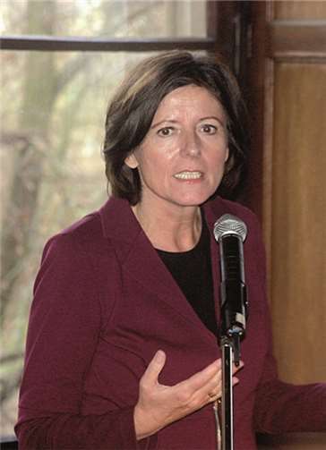 Die Ministerpräsidentin ging auch in Sinzig auf das Thema „Nürburgring“ ein. „Wir können die Fehler der Vergangenheit nicht wieder gut machen“, sagte Dreyer.