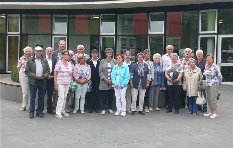 Die Mischung aus interessanten Besichtigungen und gemütlichem Beisammensein traf den Geschmack der über 20 Reiseteilnehmer. Privat