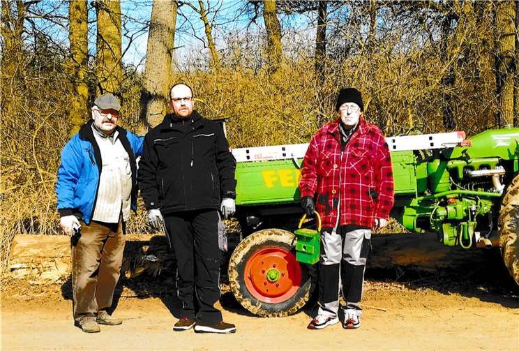 Die „Misseme“ Vogelfreunde v.l. Günther Neumann, Jens Neufeind, Heinz Neumann. Foto: privat