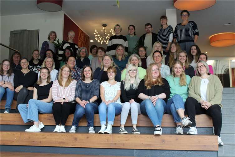 Die MitarbeiterInnen der Kitas der Gesamteinrichtung Rhein-Wied I trafen sich in der Jugendherberge Leutesdorf. Foto: privat