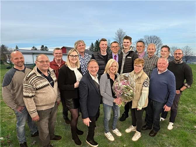 Die Mitglieder der CDU-Breitscheid wählten auf ihrer jüngsten Mitgliederversammlung die amtierende Ortsbürgermeisterin Rita Viccari zu ihrer Spitzenkandidatin und weitere 15 Kandidaten/innen für die Gemeinderatswahl.  Foto: Pierre Fischer