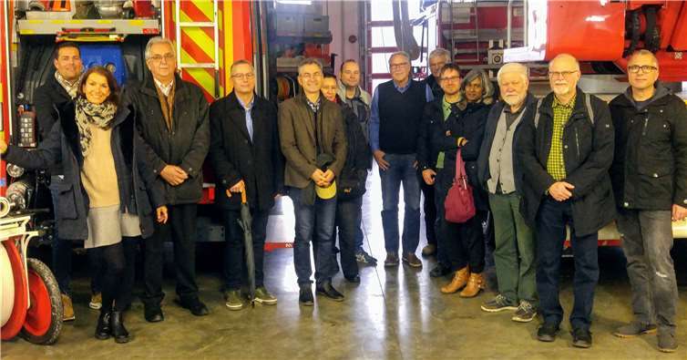 Die Mitglieder der FBL informierten sich vor Ort über Arbeit und Ausrüstung der Remagener Feuerwehr. Foto: privat