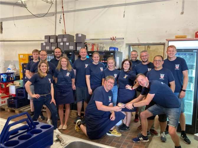 Die Mitglieder der FFW Ahrweiler freuen sich auf viele Gäste. Foto: privat