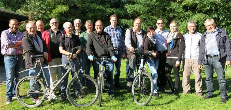 Die Mitglieder der FWG Maifeld bei einer Sternfahrt.privat