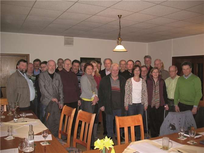 Die Mitglieder der FWG Puderbach trafen sich zu einer ersten Analyse . privat