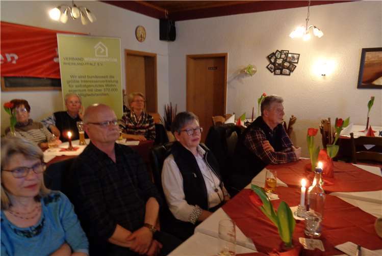 Die Mitglieder der Gemeinschaft sind zahlreich zu der Veranstaltung erschienen. privat