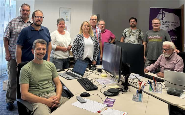 Die Mitglieder der Laienspielgruppe Rieden.  Foto: Anna Wilms