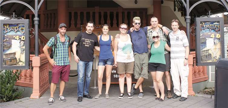 Die Mitglieder der Mülheim-Kärlicher Theatergruppe „Da Capo“ besuchten selbstverständlich auch das Schauspielhaus.  Privat