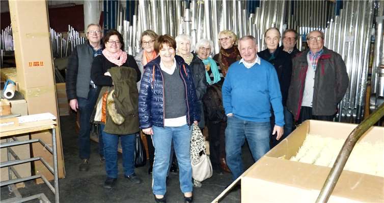 Orgelmanufaktur in Bonn besucht Die Mitglieder der Senioren-Union beim Besuch der Orgelbauwerkstatt Klais.Foto: privat