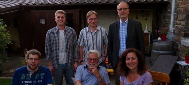 Die Mitglieder der neugegründeten Arbeitsgemeinschaft: Martin Diedenhofen, Christoph Petri, Michael Möhlenhof (oben von links), Florian Kluwig, Hajo Schwedhelm und Melanie Eckhardt (unten von links). Es fehlt: Jürgen Trenck.  Michael Möhlenhof