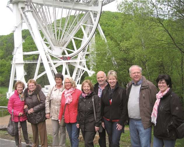 Die Mitglieder des Brauchtumsvereins Rheinbach besuchten das Radioteleskop in Effelsberg.privat